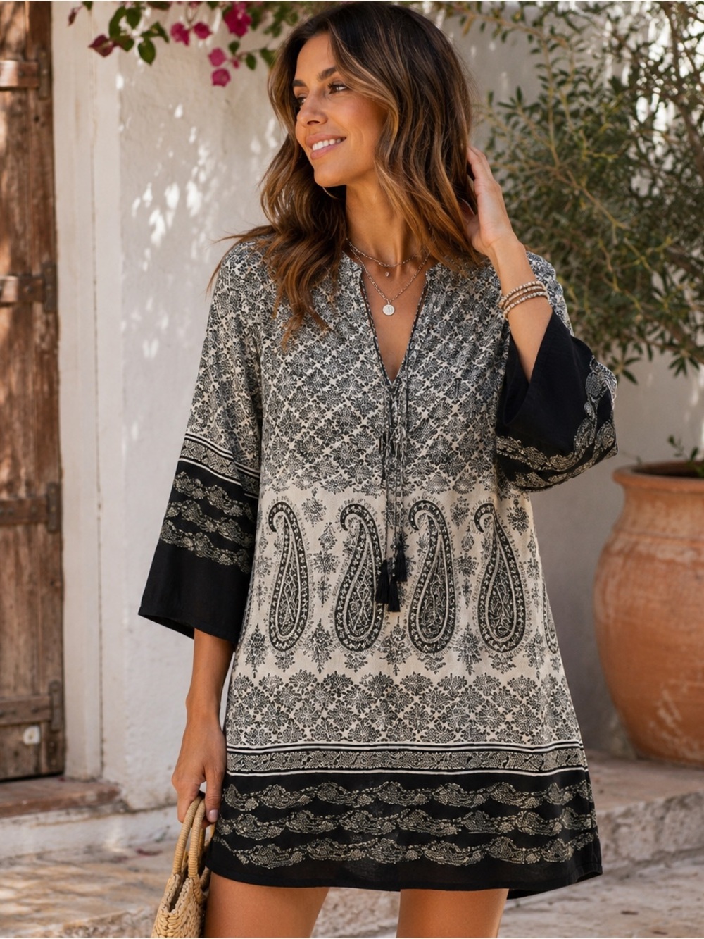Angie Paisley Boho Tunic Dress Womens Large Black White Mini Shift Bohemian